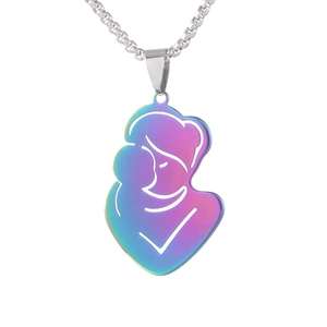 Halskette aus Edelstahl mit Regenbogen-Effekt und abstraktem Mutter-Kind-Silhouette-Anhänger