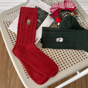 Christmas cotton mid-calf socks with snowman embroidery and cable knit pattern texture