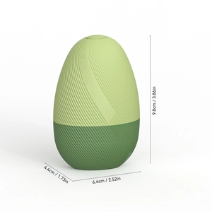 Detailed dimensions of the green silicone ice face roller with max water line mark