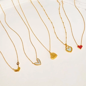 Heart Pendant Necklace Stainless Steel Gold Plated Shell Enamel Minimalist Dainty Clavicle Chain Jewelry For Women