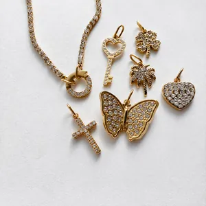 Set di gioielli in acciaio inossidabile placcato oro 14K con ciondoli a farfalla e cuore