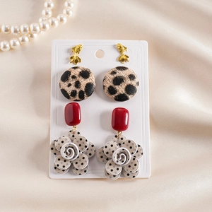 Retro six-piece leopard print and polka dot floral resin earrings with fish metal accents
