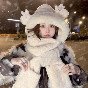 Ensemble 3-en-1 bonnet écharpe et gants en peluche blanc cassé pour femme en hiver