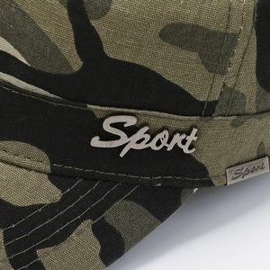 Men's camouflage military flat top hat with sport metal logo for outdoor sun protection