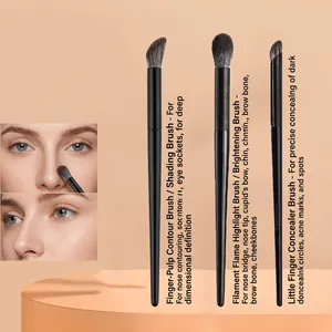 Lot de 3 pinceaux de maquillage pour anticernes, enlumineur et contouring du nez professionnel