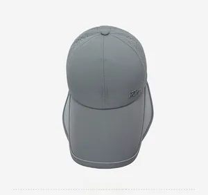 Vue détaillée du chapeau de soleil gris à séchage rapide avec aérations et logo Fast