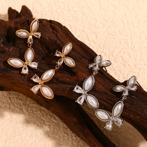 Elegant 18K gold and silver plated butterfly drop earrings with pearls and zircons