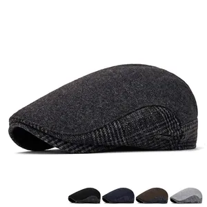 Mens wool blend beret ivy cap in contrast grey patchwork with warm fleece lining