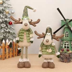Standing telescopic green plush reindeer dolls for festive Christmas indoor decoration