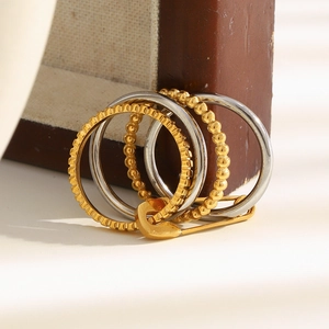 Four-layer 18K gold-plated stainless steel ring set with safety pin bead charm