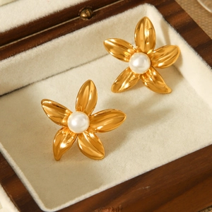 18k gold plated stainless steel flower earrings with white pearls in a jewelry box