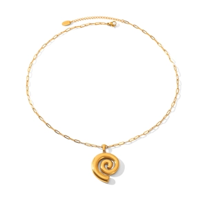 Detail of 18K gold stainless steel necklace with spiral pendant and paperclip chain