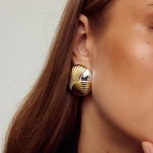 18K Gold Plated Stainless Steel Round Geometric Stud Earrings With Sunburst Ribbed Texture Retro Fashion Jewelry Women