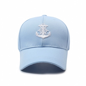 Casquette de baseball en coton bleu clair avec broderie ancre nautique sur le devant