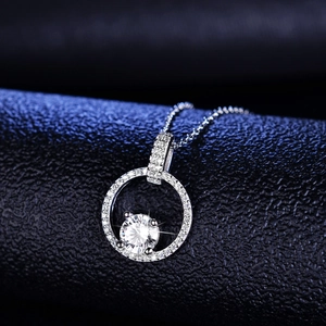 Elegant S925 sterling silver V-shape necklace with 1 carat moissanite pendant