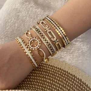 Fashion Stainless Steel Bangle Bracelet Gold Plated Hollow Out Geometric Rhinestone Crystal Luxury Jewelry For Women