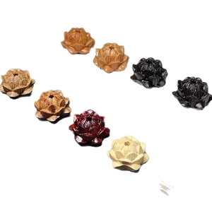 Perles en bois artisanales en forme de lotus en plusieurs couleurs pour bijoux