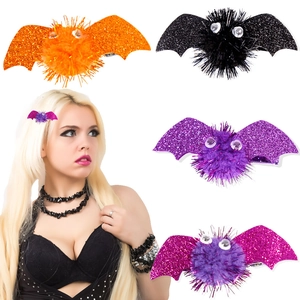 Halloween Bat Hair Clips Glitter Wings Pom Pom Decor Hairpins For Costume Party Accessory Favors Festive Headwear