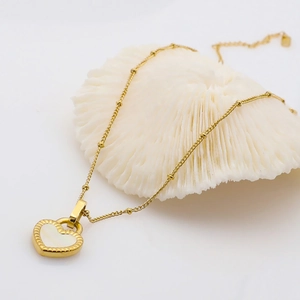 Elegant 18K gold plated satellite chain necklace with white shell heart pendant