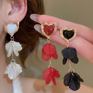 Elegant heart tassels earrings with acrylic petals in French vintage style for women