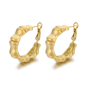 Minimalist 18K gold plated stainless steel hoop earrings with bamboo texture design