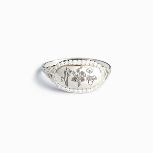 Elegant s925 silver flower ring with white zircon border and oval floral engraving