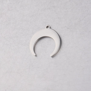 Polished silver stainless steel crescent moon pendant for DIY jewelry necklace making