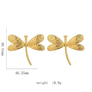 Detailed size chart of golden dragonfly earrings showing 46.25mm length and 8.9g weight