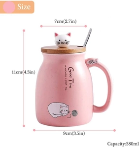 Rosa Keramik-Katzenbecher Abmessungen mit 11 cm Höhe, 380 ml Volumen und Holzdeckel