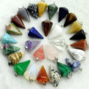 Pendentif Seul en Cône Hexagonal en Cristal Naturel pour Méditation Yoga Spirituel Pendule à Pointe Hexagonale Bijoux Accessoire DIY
