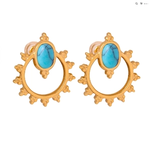 Vintage Bohemian Titanium Steel Gold Plated Round Sun Stud Earrings With Turquoise Inlaid Women Fashion Jewelry Gift