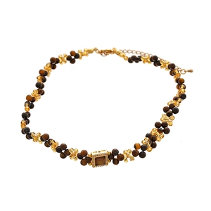 Brown beaded necklace with square zircon pendant in Maillard vintage style for women
