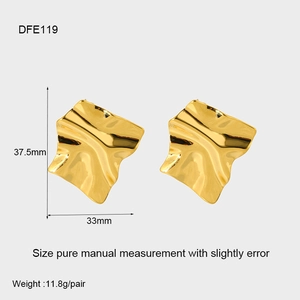 Detailed dimensions of gold irregular textured wave earrings showing size and weight specs