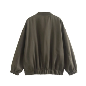 Vue arrière d'un blouson aviateur vert olive foncé avec col et ourlet côtelés