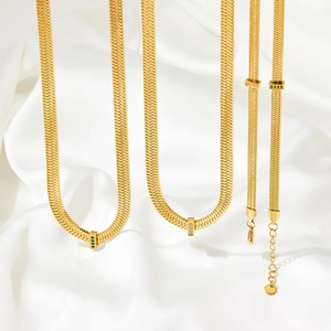Edelstahl Flache Schlangenkette Halskette Elegante Rechteckige Strass Anhänger Gold Silber Plattiert Schmuck Für Damen