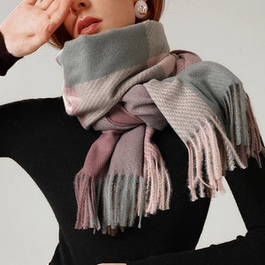 Pink and grey plaid cashmere-like scarf with fringe tassels for women in winter style