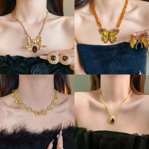 Vintage Jewelry Necklace Earrings Bracelet Ring Butterfly Flower Snake Design Enamel Alloy Rhinestone Elegant