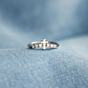 Cross Ring 925 Sterling Silver Cubic Zirconia Minimalist Polished Fashion Jewelry For Women Elegant Stylish