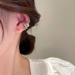 Three-layer silver cuff earring with heart charm and zircon inlay for women