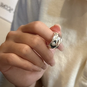 Minimalist wide multi-layer twisted S925 sterling silver ring for women in glossy silver
