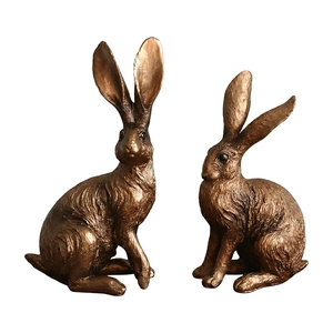Pareja moderna de estatuas de conejos en resina de bronce para decoración de hogar y jardín