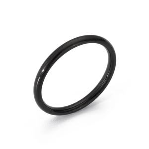 Minimalist black stainless steel band ring with high-polished mirror finish surface