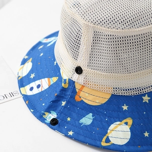 Detail of kids mesh sun hat with space prints, breathable fabric and adjustable snaps