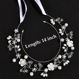 Détail de la longueur de 14 pouces pour ce bandeau de fleuriste avec perles et cristaux