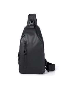 Moderne schwarze Crossbody-Brusttasche mit wasserdichter Beschichtung und USB-Anschluss