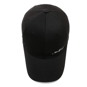 Classic black breathable cotton baseball cap with curved brim and side letter embroidery