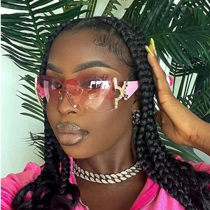 Women Oversized Shield Sunglasses Y2K Rimless Rhinestone Metal Hinge PC Lens UV400 Protection Fashion Eyewear