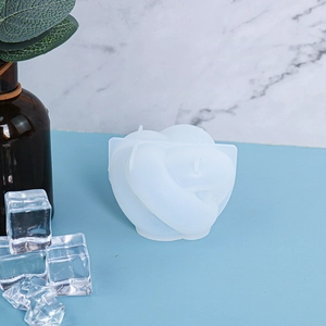 Vue détaillée du moule en silicone pour bougies à nœuds et artisanat en résine