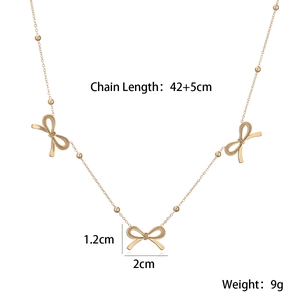 Detailed dimensions of golden bow pendant necklace with 42+5cm chain length and 9g weight