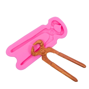 Stampo in silicone rosa a forma di pinza realistica per decorazione torte dolci